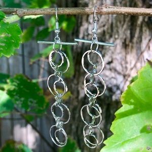 BRAND NEW ❣️HANDMADE ❣️SILVER DANGLE EARRINGS!